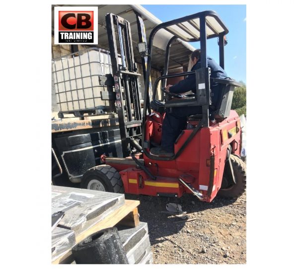 moffet mounty forklift truck